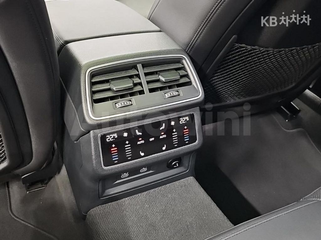Audi A6(C8) 40 TDI Premium — снимка 13