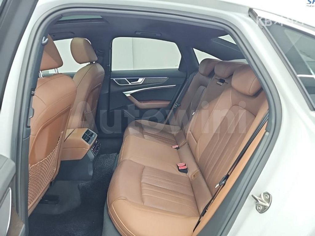Audi A6(C8) 40 TDI Quattro Premium — снимка 12