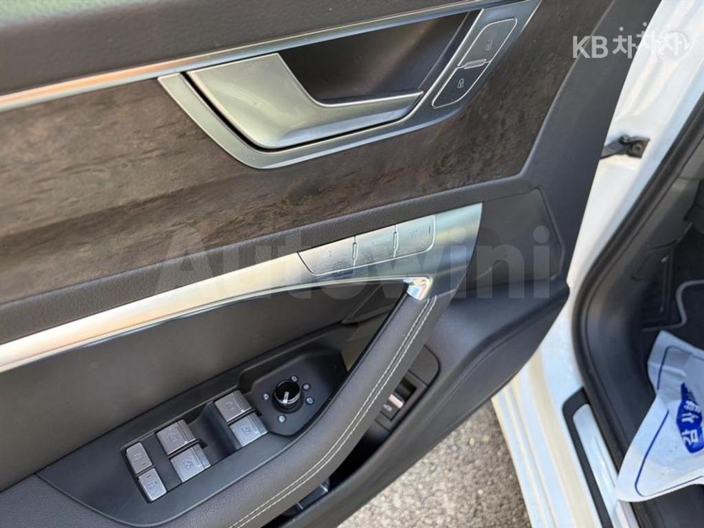 Audi A6(C8) 45 TDI Quattro Premium — снимка 7