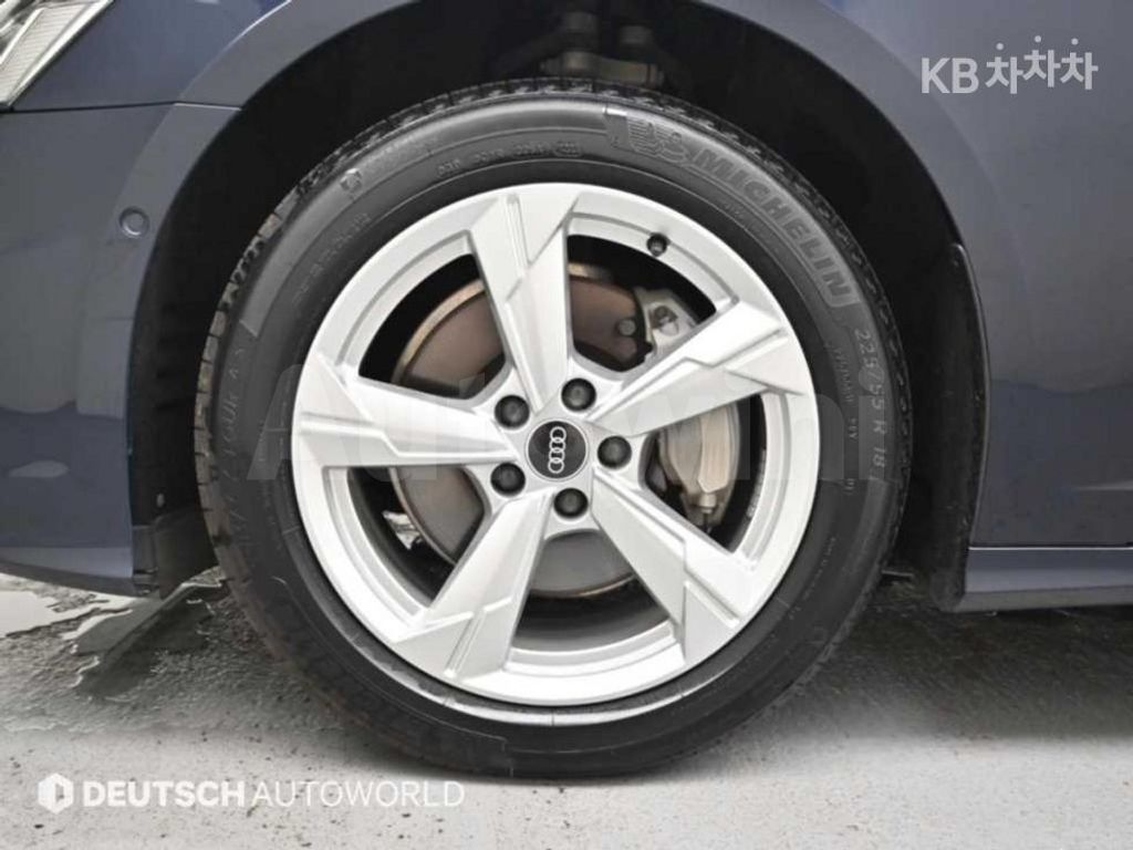 Audi A6(C8) 45 TFSI Basic — снимка 5