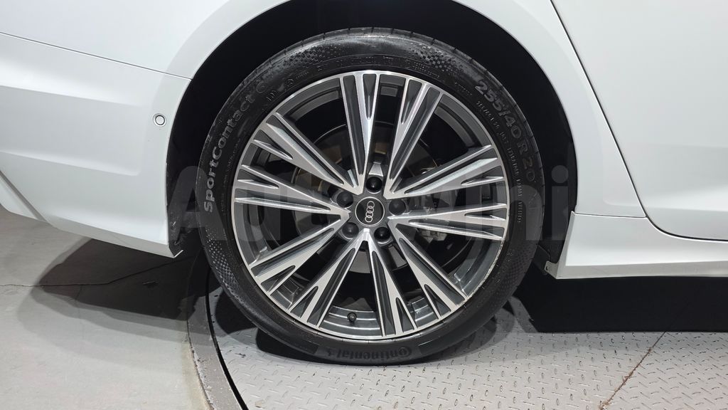Audi A6(C8) 45 TFSI Quattro Premium — снимка 5
