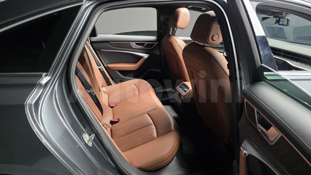 Audi A6(C8) 45 TFSI Premium — снимка 11