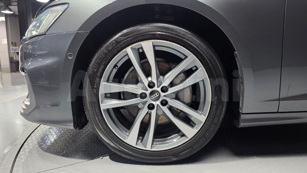 Audi A6(C8) 45 TFSI Premium — снимка 5