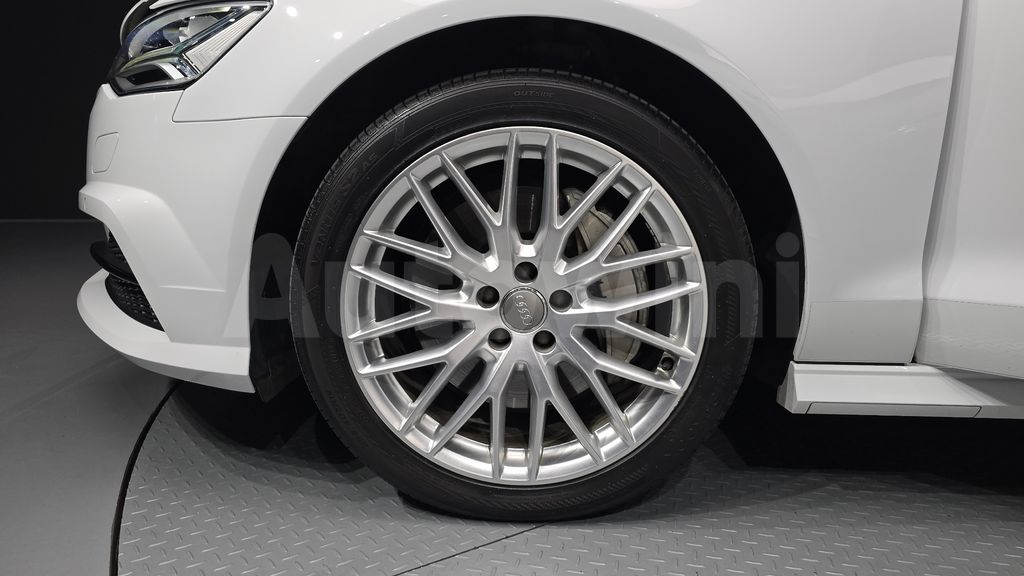 Audi New A6 40 TFSI Premium C7 — снимка 5