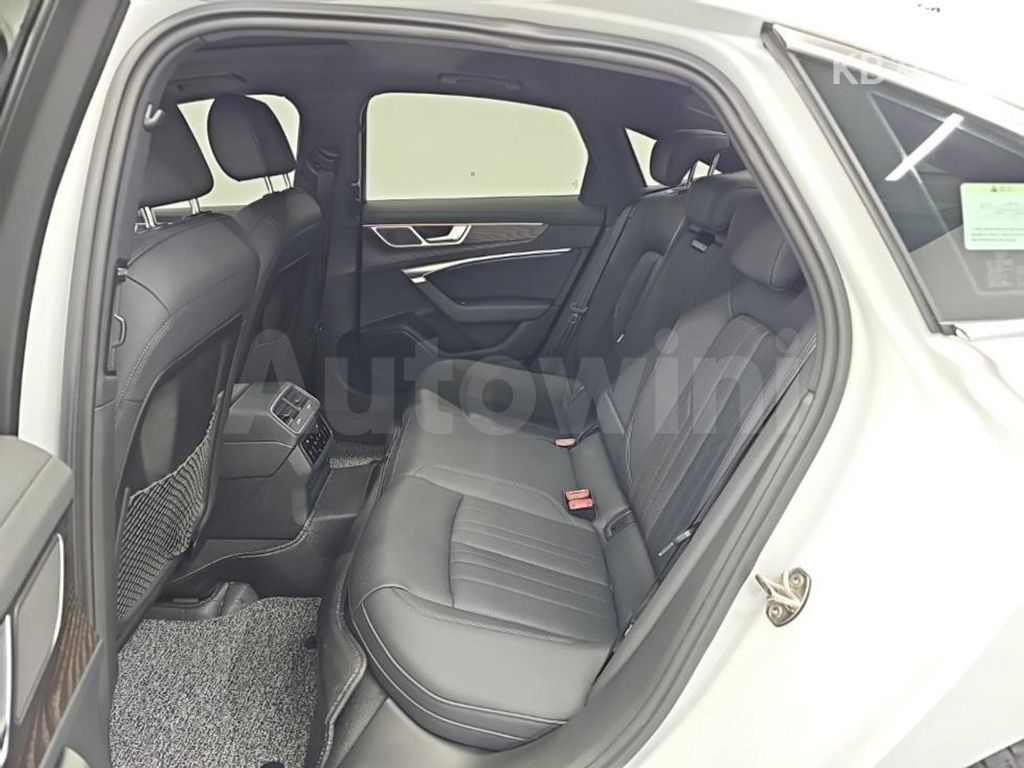 Audi A6(C8) 45 TFSI Quattro Premium — снимка 12