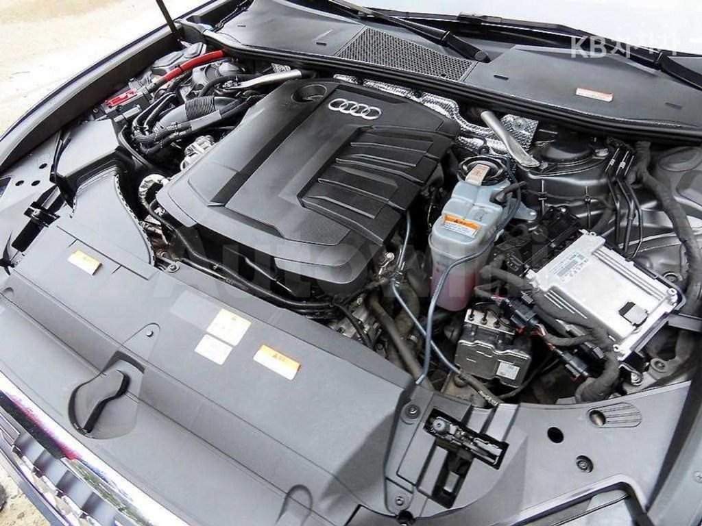 Audi A6(C8) 40 TDI Quattro Premium — снимка 19