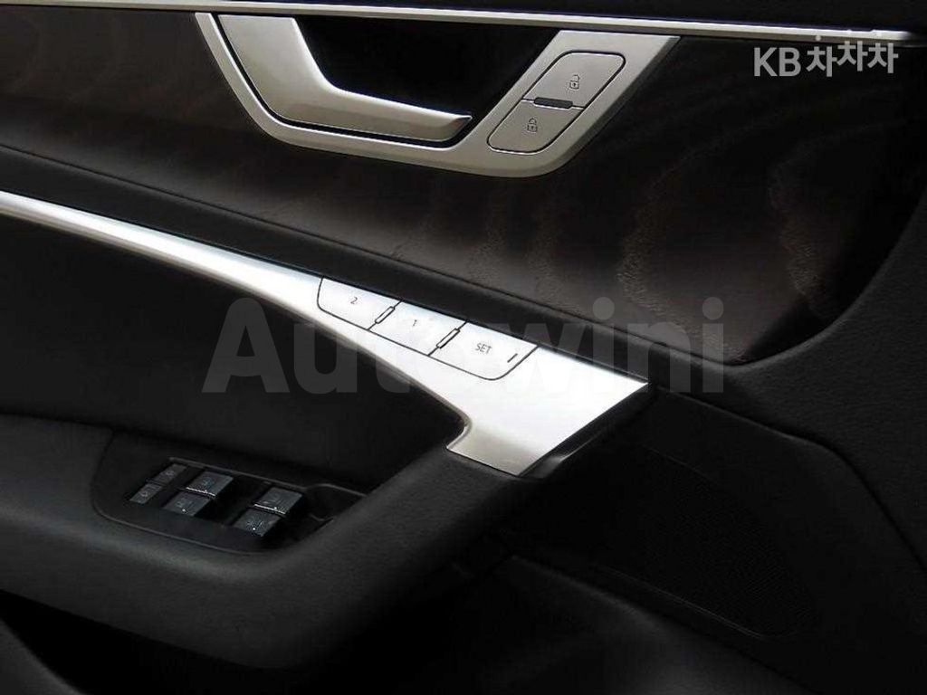 Audi A6(C8) 40 TDI Quattro Premium — снимка 12