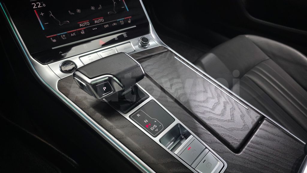 Audi A6(C8) 40 TDI — снимка 9