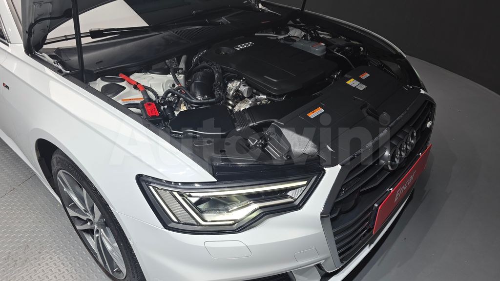Audi A6(C8) 40 TDI — снимка 6