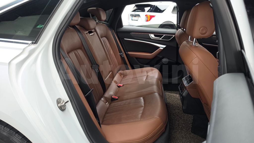 Audi A6(C8) 40 TDI Premium — снимка 11