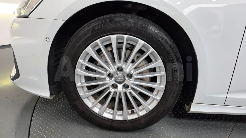 Audi A6(C8) 40 TDI Premium — снимка 5