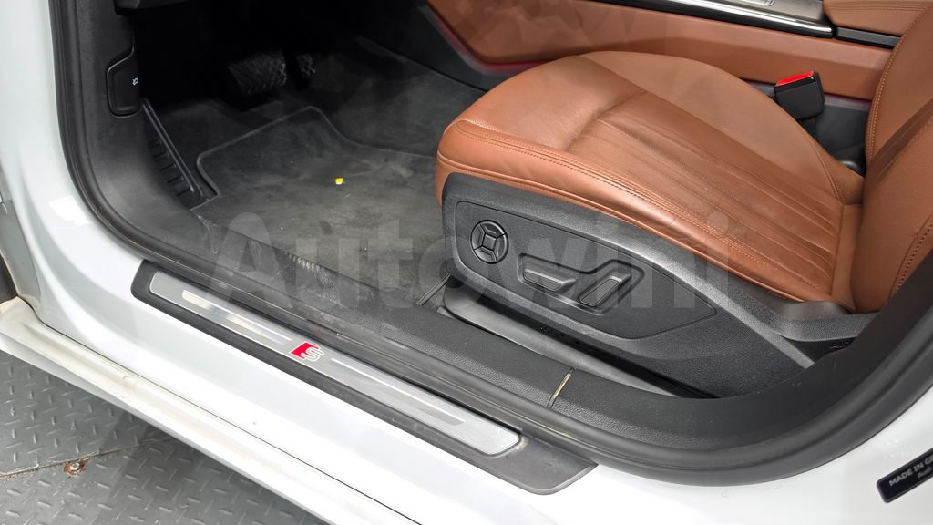 Audi A6(C8) 40 TDI Premium — снимка 16