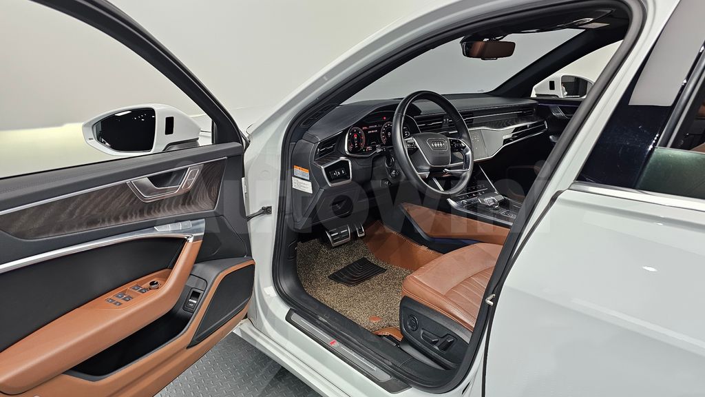 Audi A6(C8) 40 TDI Premium — снимка 9