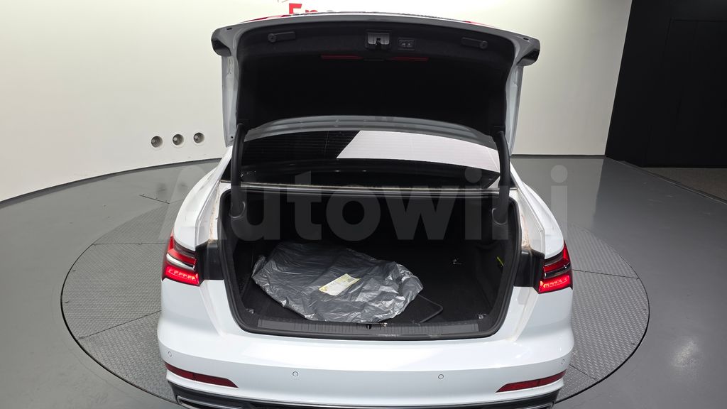 Audi A6(C8) 45 TFSI Premium — снимка 20