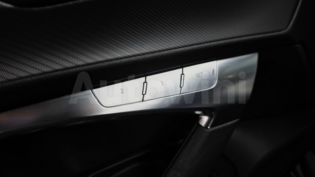 Audi A6(C8) 40 TDI — снимка 12