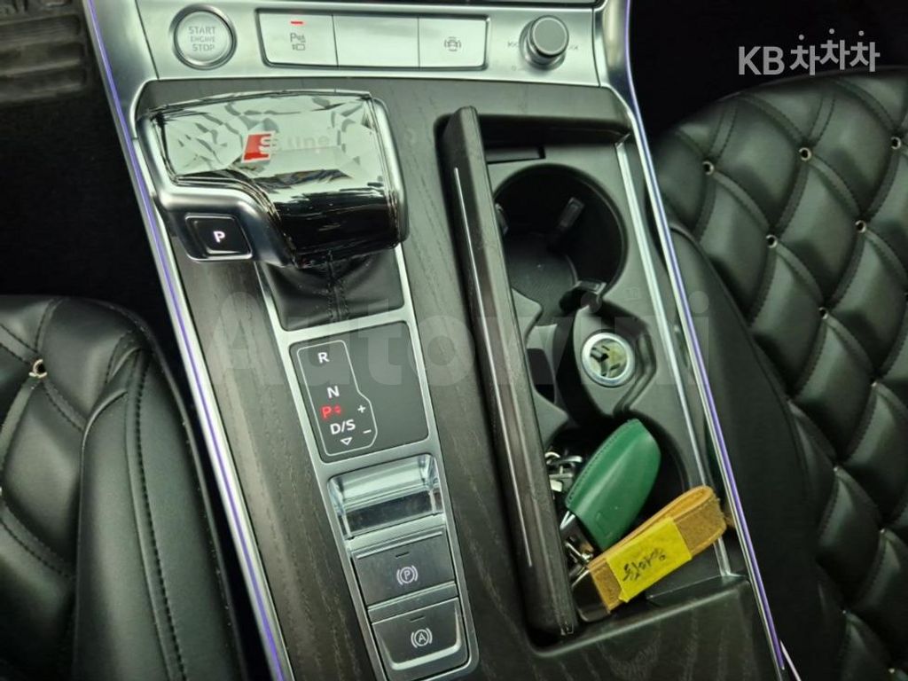 Audi A6(C8) 40 TDI Premium — снимка 8