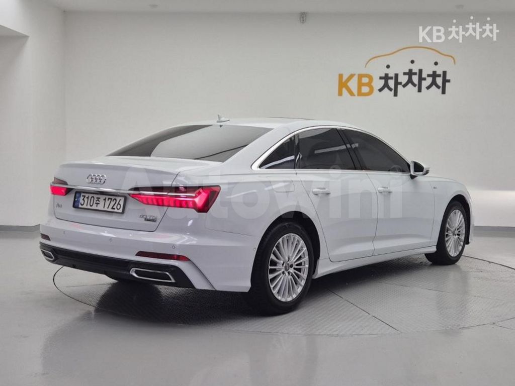 Audi A6(C8) 40 TDI Premium — снимка 4