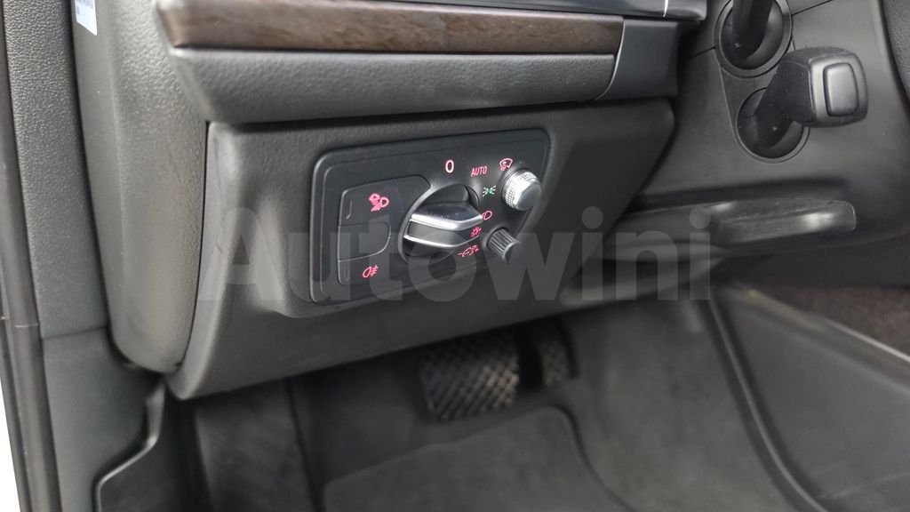 Audi New A6 35 TDI Premium C7 — снимка 16