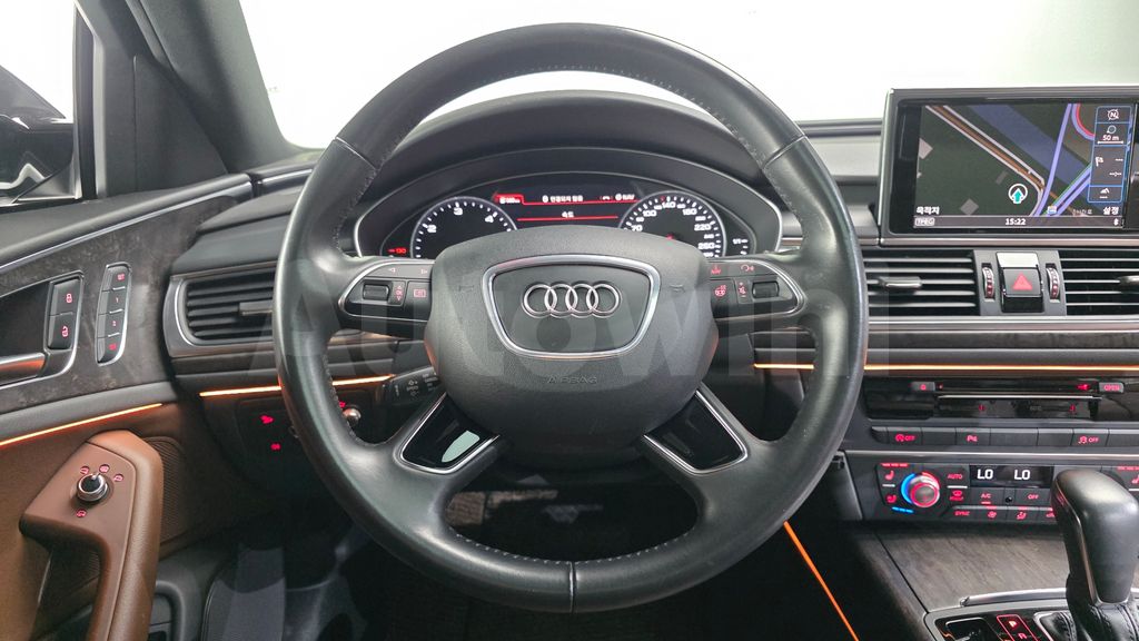 Audi New A6 35 TDI Premium C7 — снимка 13