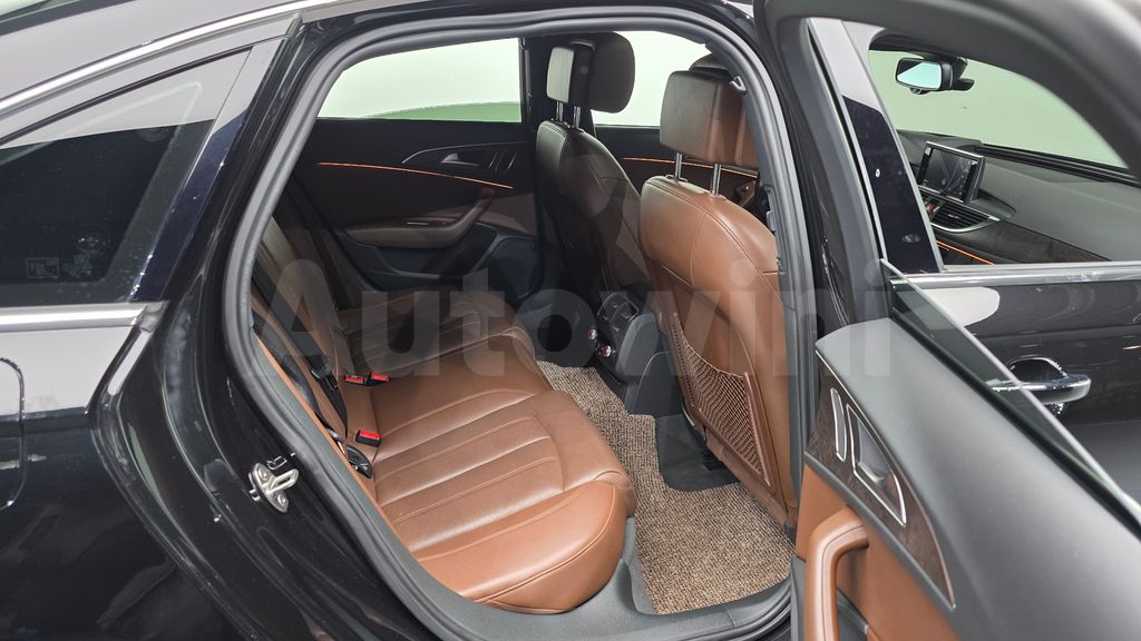 Audi New A6 35 TDI Premium C7 — снимка 12