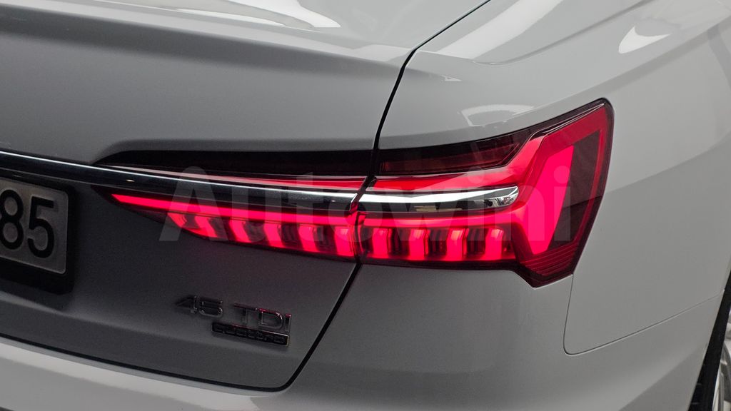 Audi A6(C8) 45 TDI Quattro Premium — снимка 17