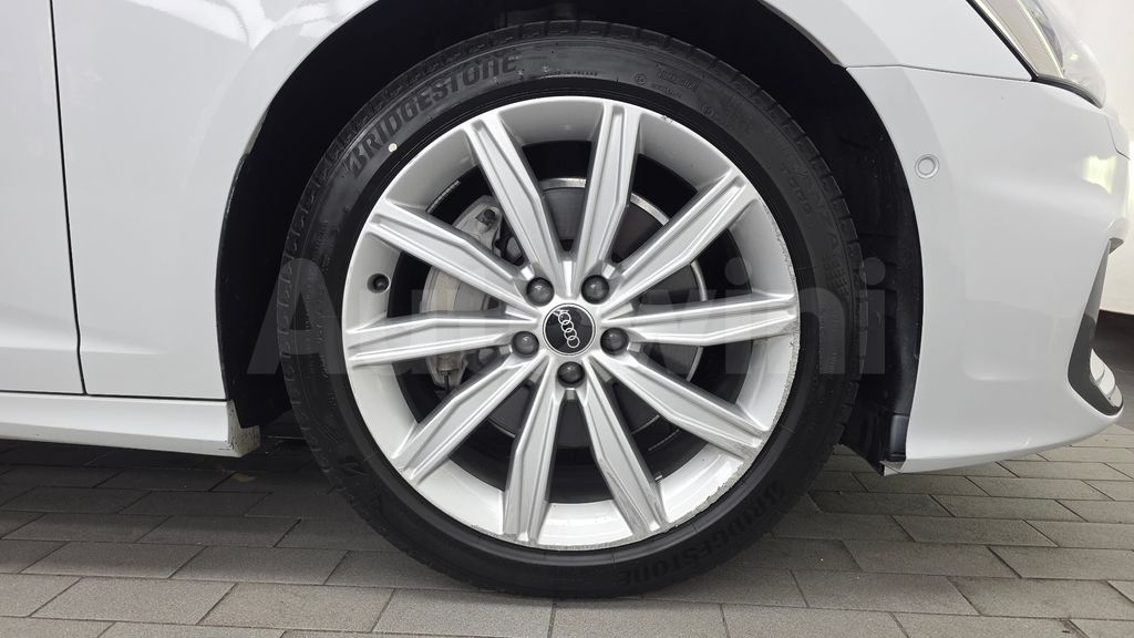 Audi A6(C8) 45 TDI Quattro Premium — снимка 15