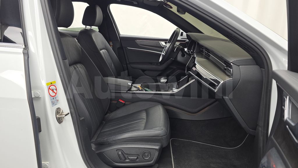 Audi A6(C8) 45 TDI Quattro Premium — снимка 13