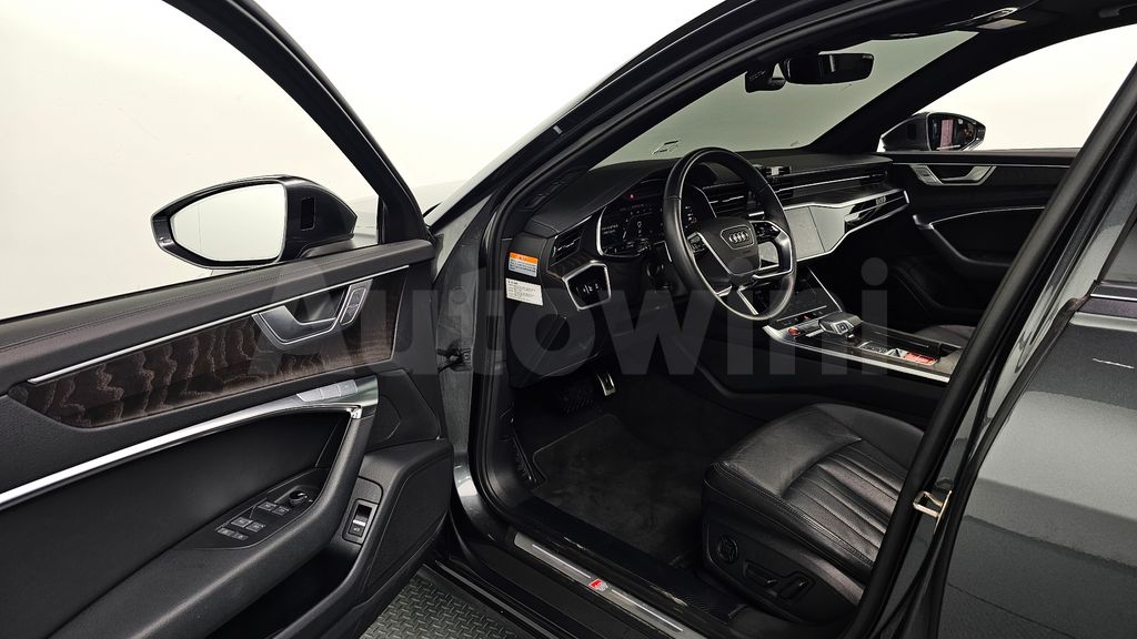 Audi A6(C8) 40 TDI Quattro Premium — снимка 10