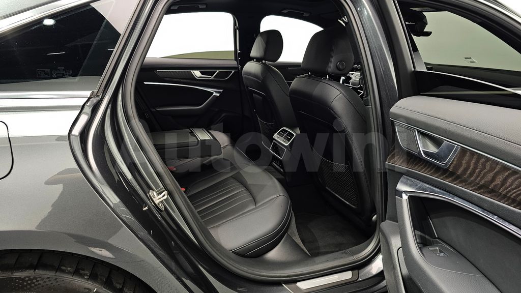 Audi A6(C8) 40 TDI Quattro Premium — снимка 12