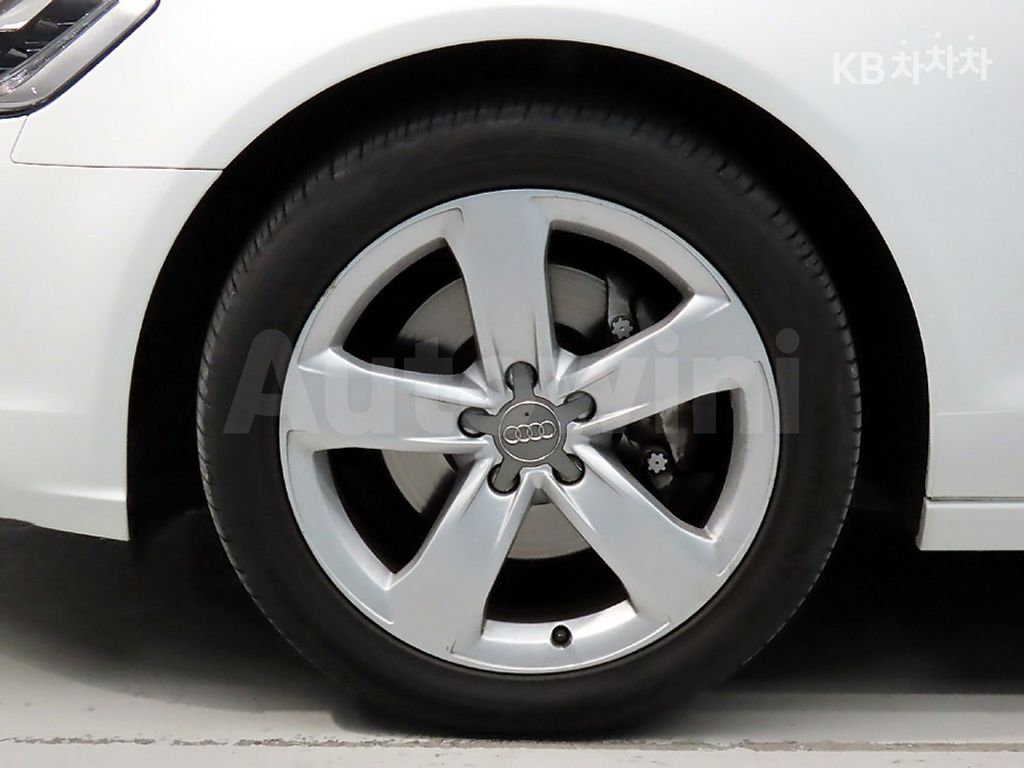Audi A6 35 TDI Dynamic LED C7(14~15) — снимка 20