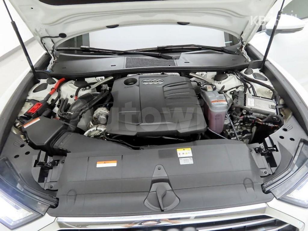Audi A6(C8) 40 TDI Premium — снимка 20