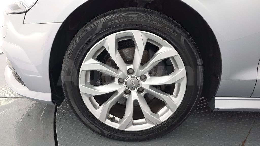 Audi New A6 35 TDI Quattro C7 — снимка 5