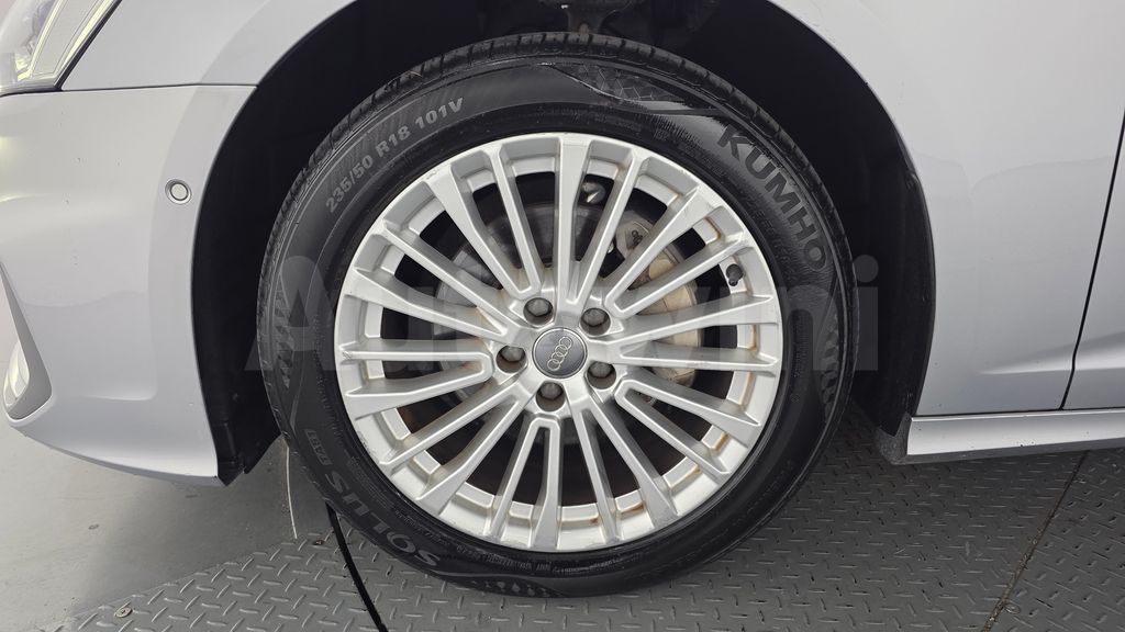 Audi A6(C8) 40 TDI Premium — снимка 5