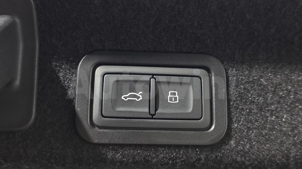 Audi A6(C8) 40 TDI Premium — снимка 17