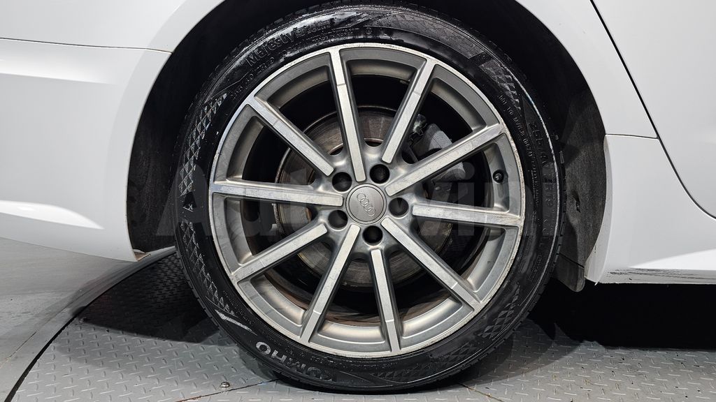 Audi New A6 40 TDI Quattro Sprot C7 — снимка 5
