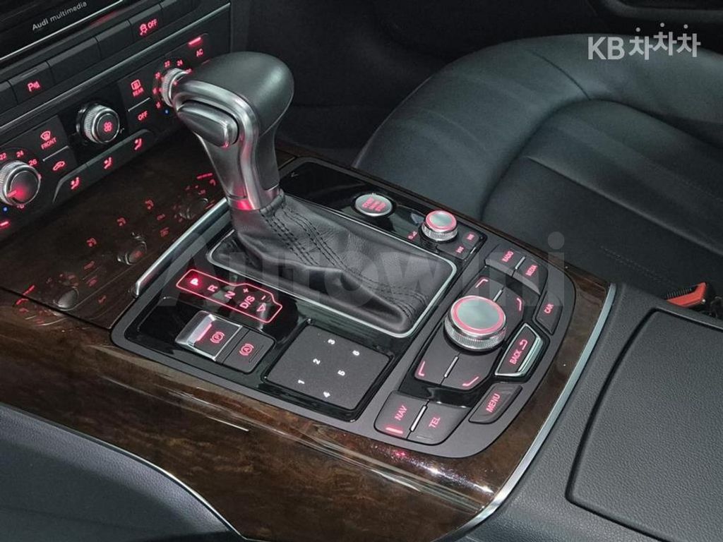 Audi A6 3.0 TFSI Quattro C6 — снимка 15