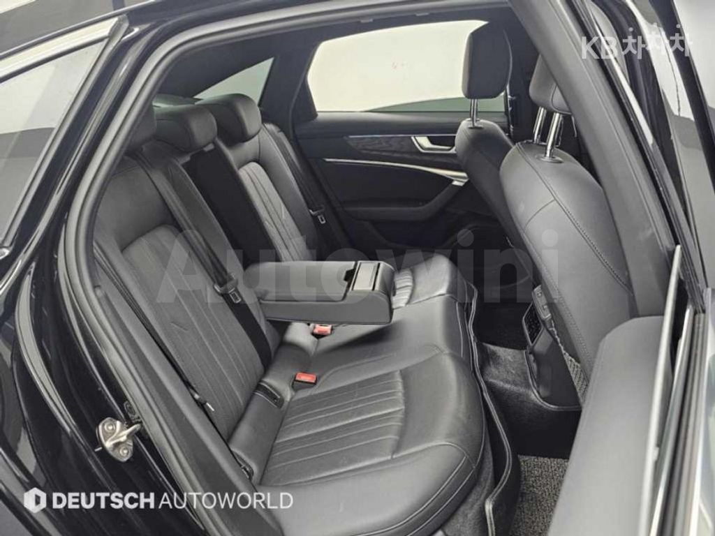 Audi A6(C8) 45 TFSI Basic — снимка 12