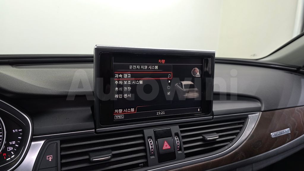 Audi New A6 35 TDI Quattro Premium C7 — снимка 15