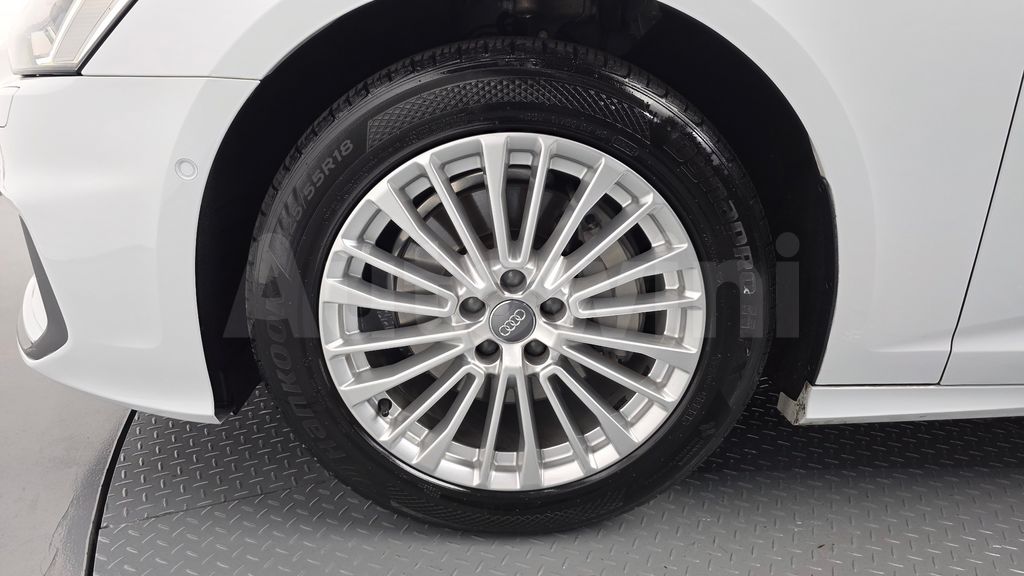 Audi A6(C8) 45 TFSI Premium — снимка 4