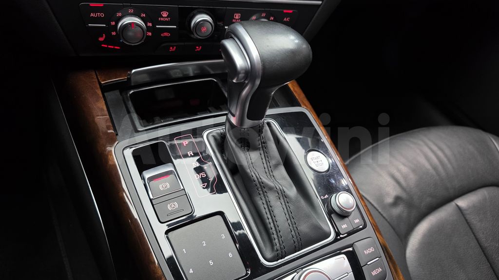 Audi New A6 35 TDI C7 — снимка 9