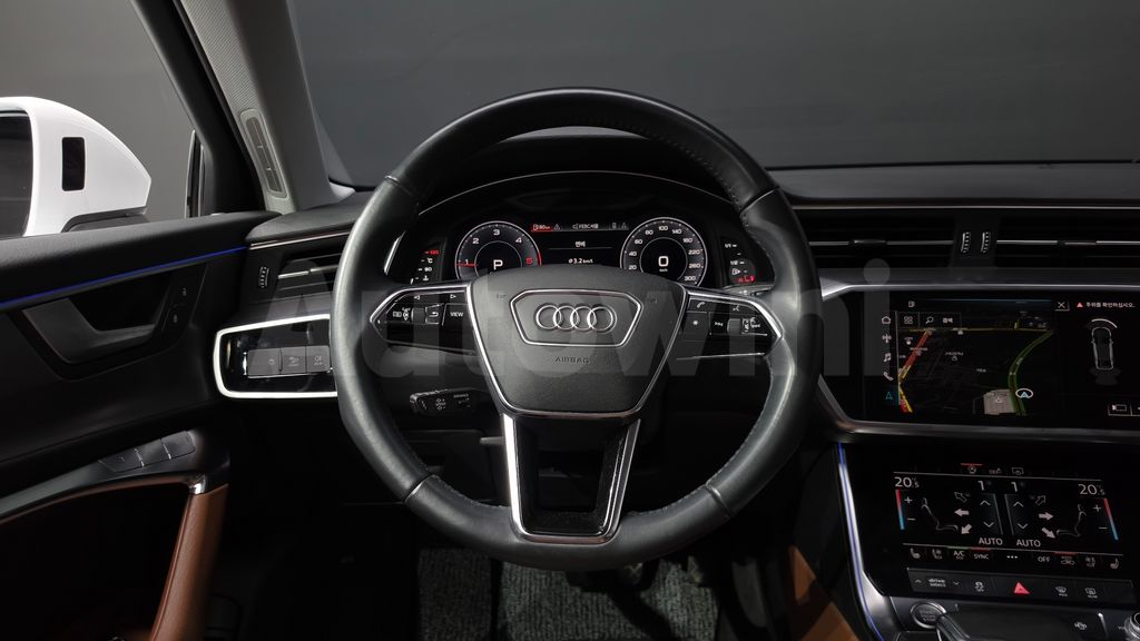 Audi A6(C8) 40 TDI — снимка 13