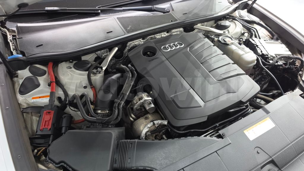 Audi A6(C8) 40 TDI — снимка 6