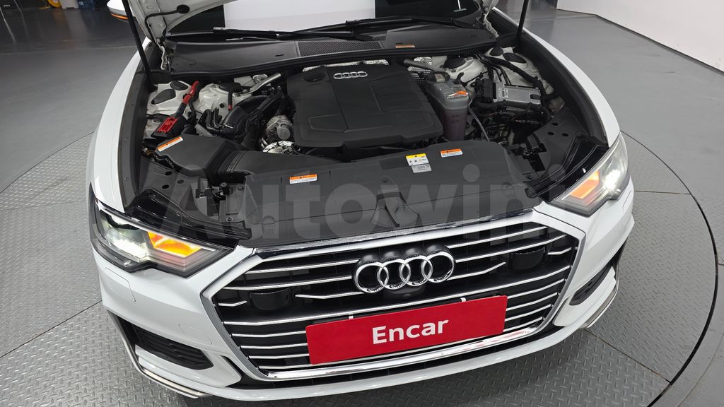 Audi A6(C8) 40 TDI Premium — снимка 5