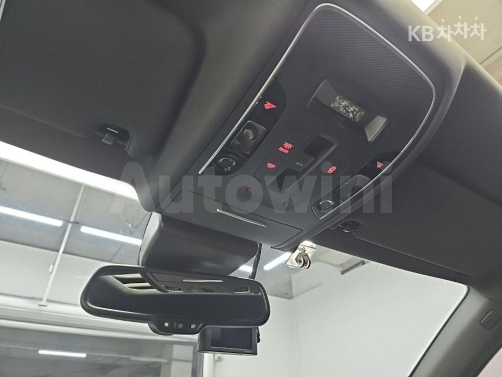 Audi A6 40 TFSI Quattro Sports C7(15~) — снимка 16