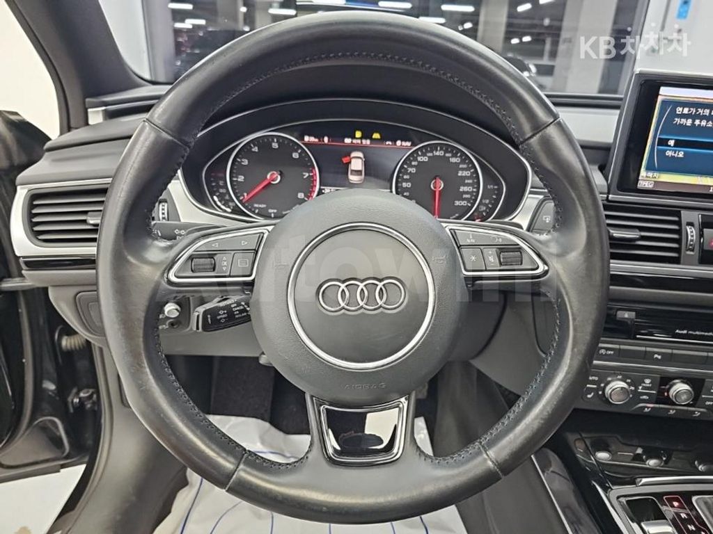 Audi A6 40 TFSI Quattro Sports C7(15~) — снимка 9