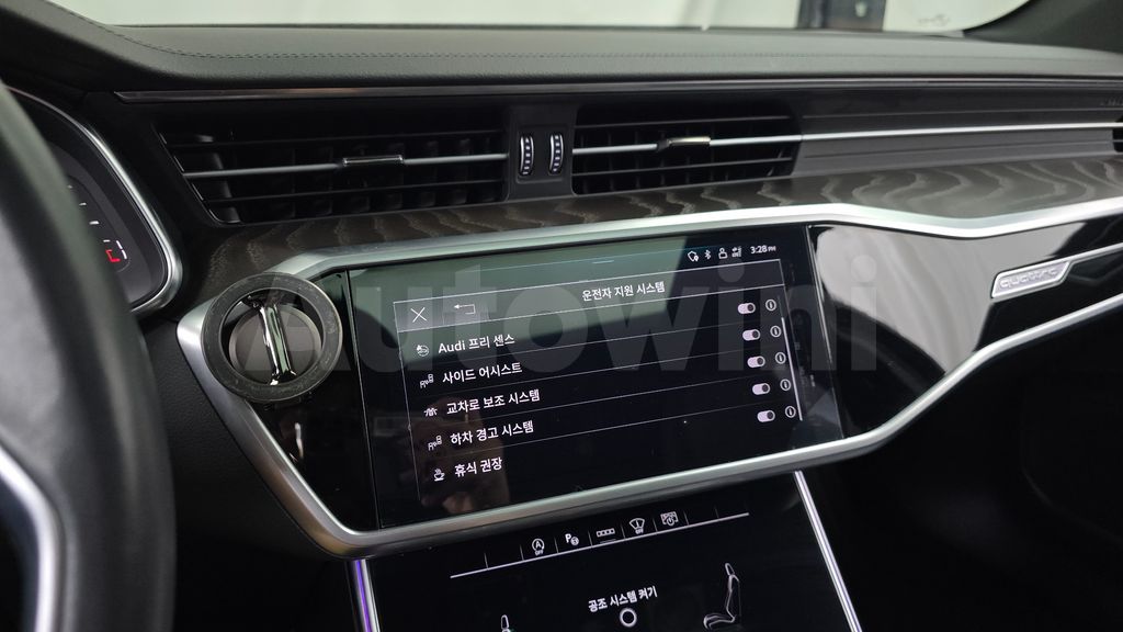 Audi A6(C8) 45 TFSI Quattro Premium — снимка 14