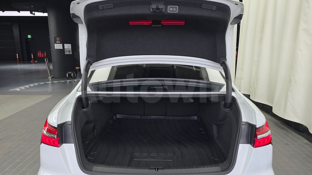 Audi A6(C8) 45 TFSI Quattro Premium — снимка 19