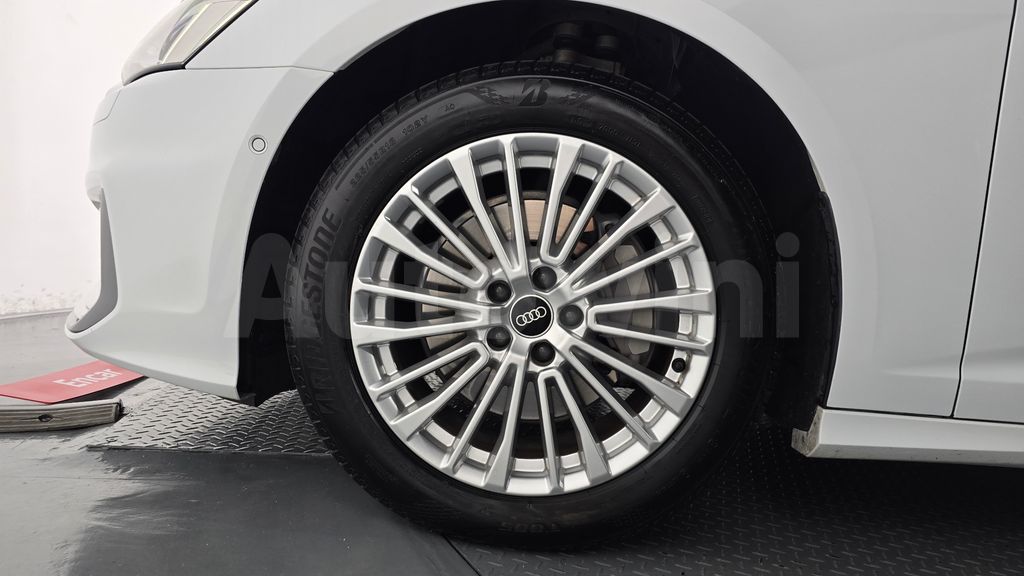 Audi A6(C8) 45 TFSI Quattro Premium — снимка 5