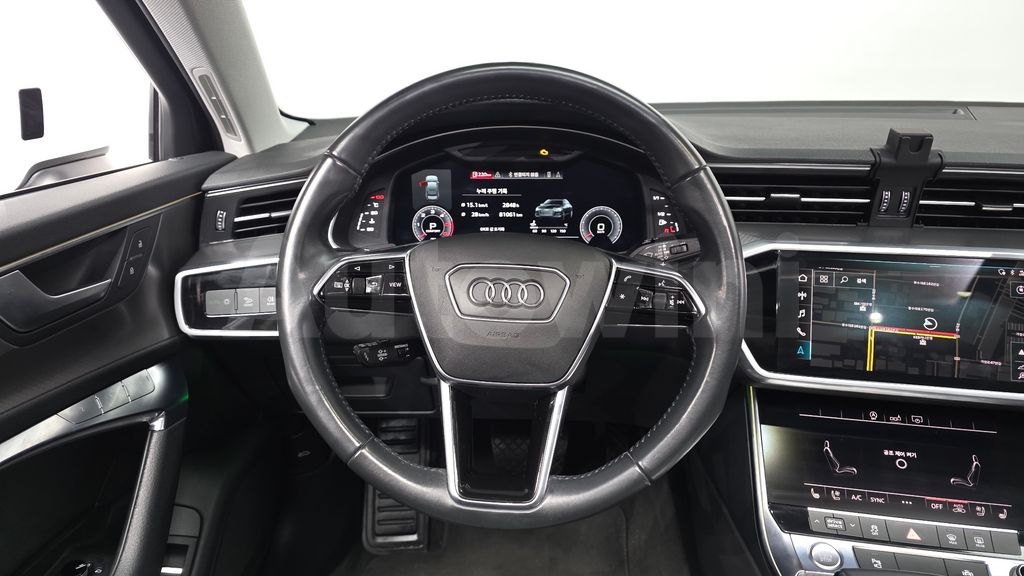 Audi A6(C8) 40 TDI — снимка 13