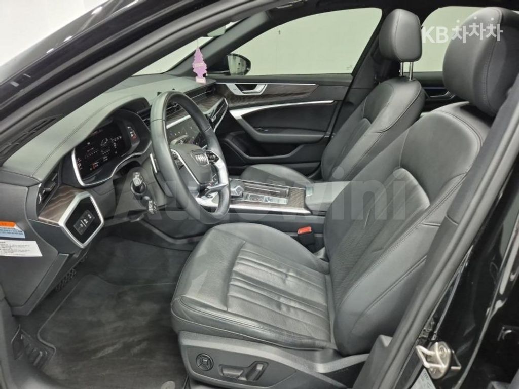 Audi A6(C8) 45 TFSI Premium — снимка 11